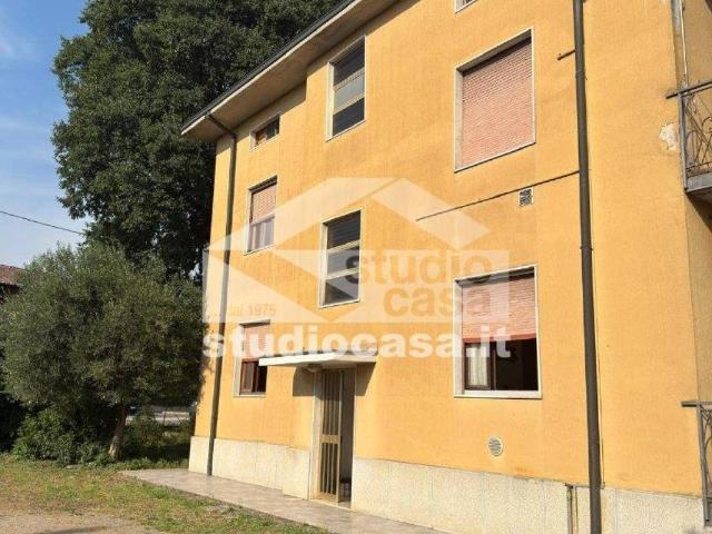 Villa Indipendente in vendita a Cologno Al Serio, Lombardia