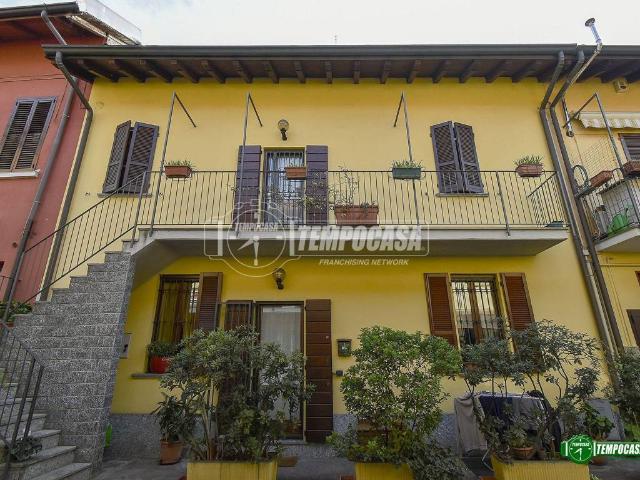 Villa Indipendente in vendita a Cologno Monzese, San Maurizio al Lambro