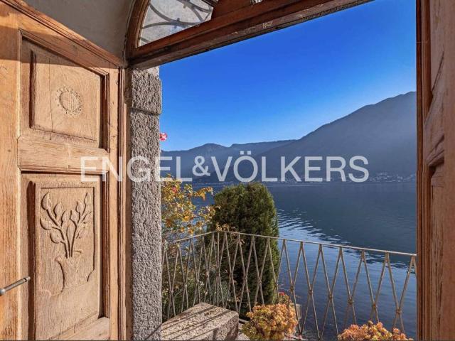 Villa Indipendente in vendita a Colonno, Lombardia