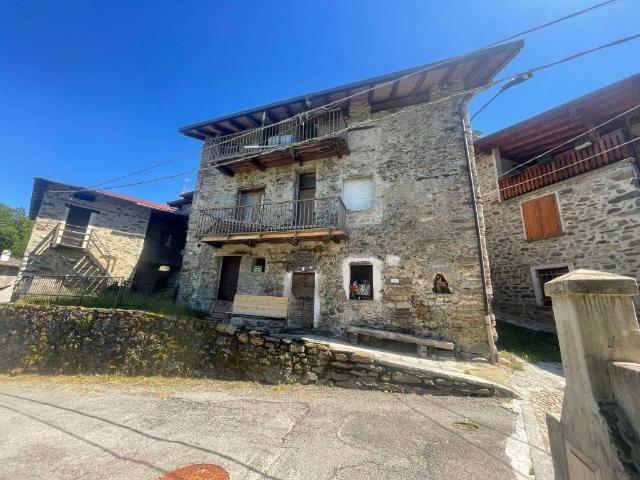 Villa Indipendente in vendita a Colorina, Lombardia