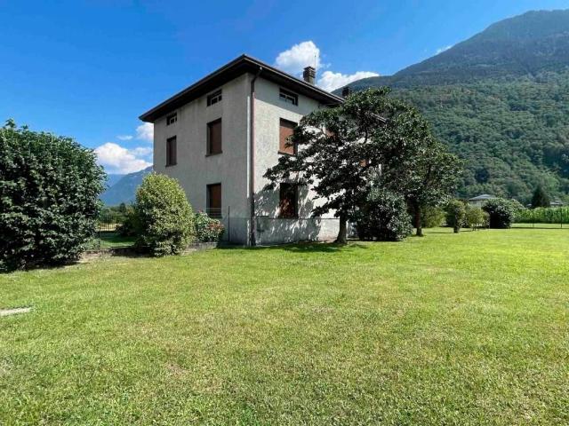Villa Indipendente in vendita a Colorina, Lombardia