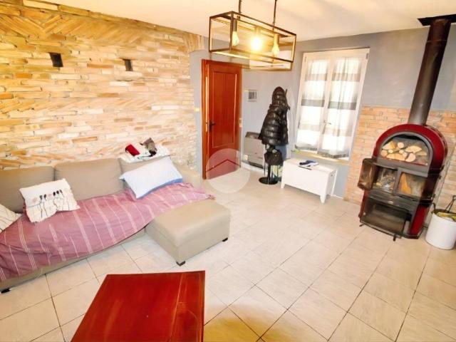 Villa Indipendente in vendita a Colorno, Reggio Emilia