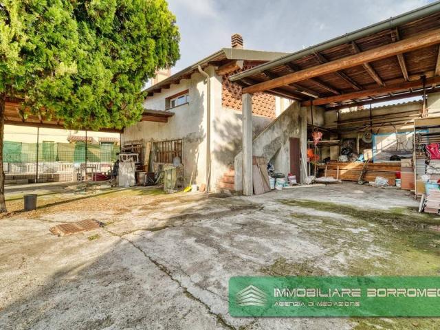 Villa Indipendente in vendita a Colturano, Lombardia