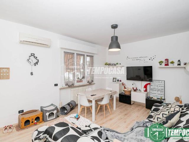 Villa Indipendente in vendita a Colturano, Lombardia