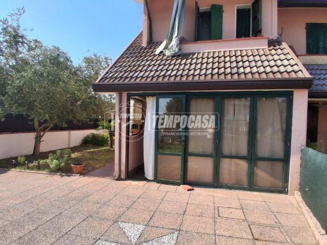 Villa Indipendente in vendita a Lido degli Scacchi, Comacchio