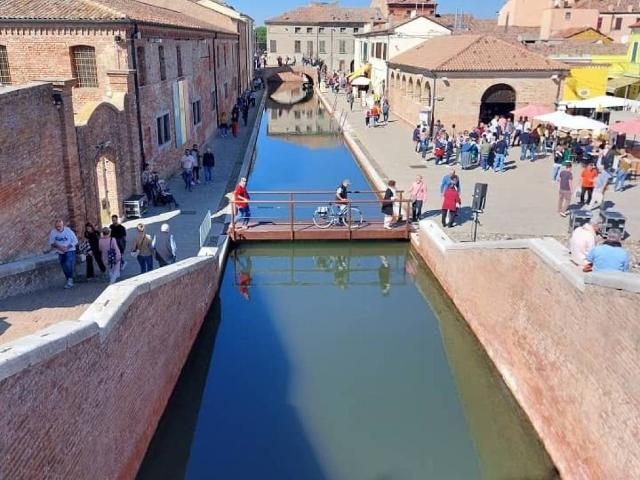 Villa Indipendente in vendita a Comacchio, Ferrara