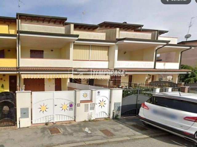 Villa Indipendente in vendita a Comacchio, Reggio Emilia