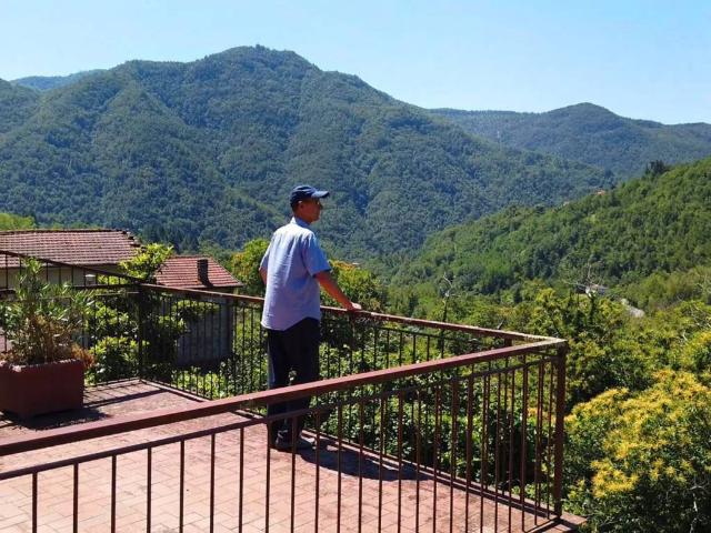 Villa Indipendente in vendita a Unione di comuni Montana Lunigiana, Comano