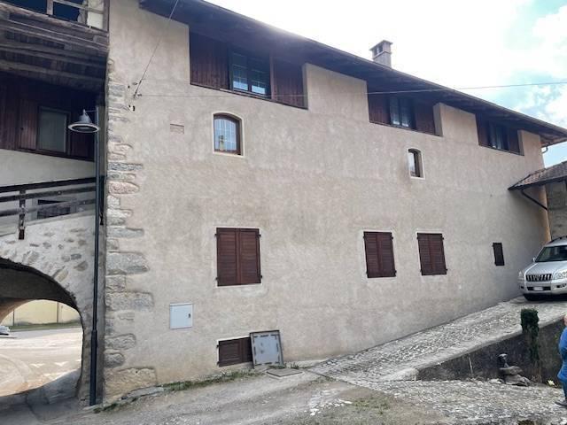 Villa Indipendente in vendita a Ponte Arche, Comano Terme