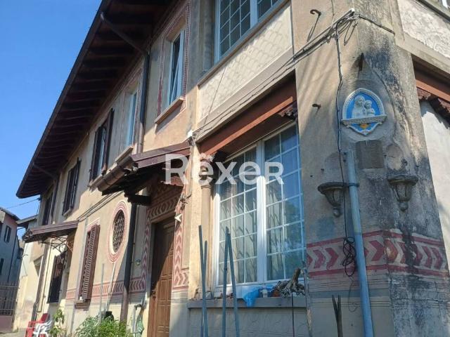 Villa Indipendente in vendita a Quarte, Comerio