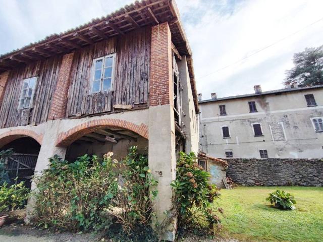 Villa Indipendente in vendita a Piemonte, Novara