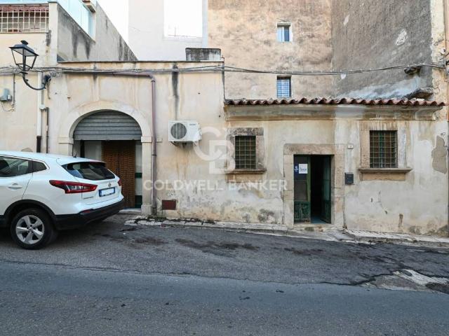 Villa Indipendente in vendita a Comiso, Sicilia
