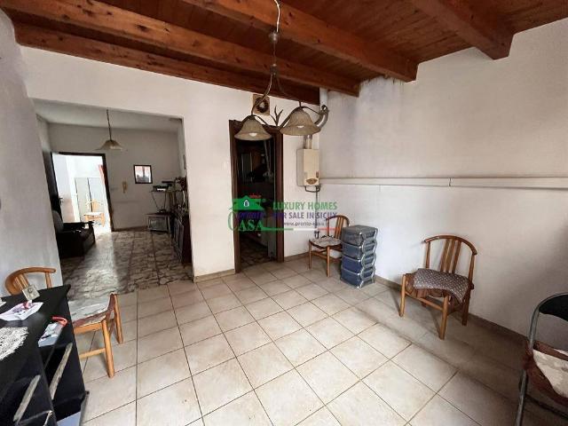 Villa Indipendente in vendita a Comiso, Sicilia