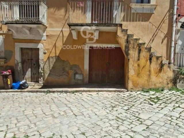 Villa Indipendente in vendita a Comiso, Sicilia