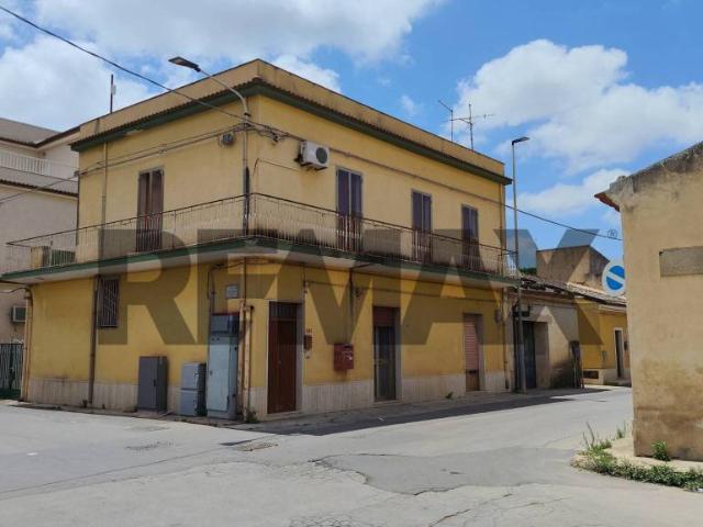 Villa Indipendente in vendita a Comiso, Sicilia