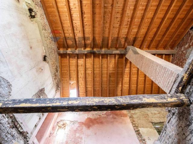 Villa Indipendente in vendita a Commessaggio, Lombardia