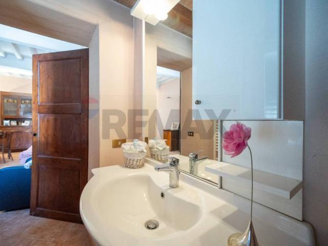 Villa Indipendente in vendita a Commessaggio, Lombardia