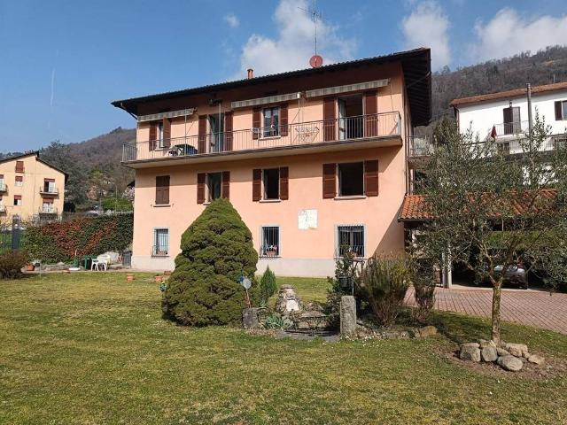 Villa Indipendente in vendita a Como, Lombardia