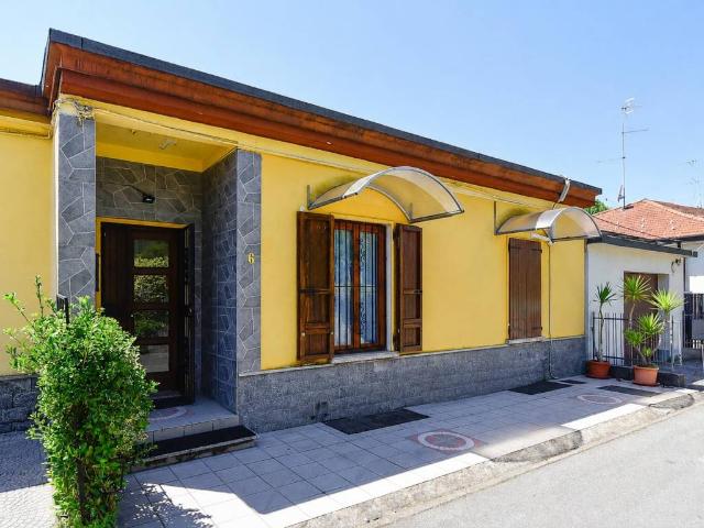 Villa Indipendente in vendita a Trecallo, Como