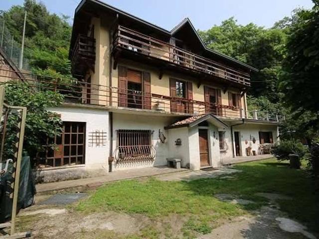 Villa Indipendente in vendita a Como, Lombardia