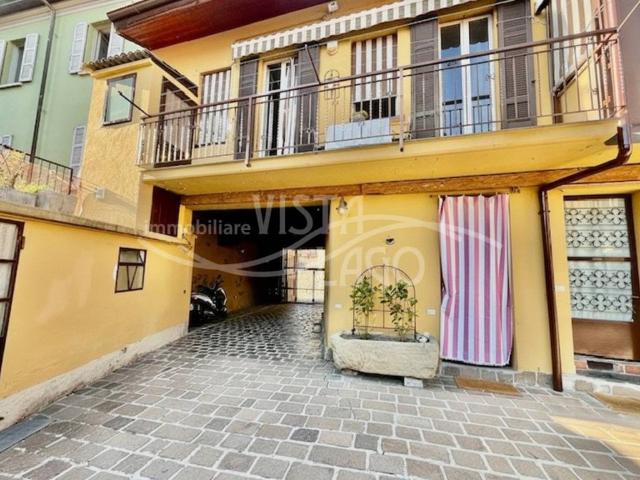 Villa Indipendente in vendita a Trecallo, Como