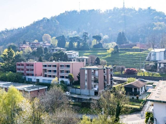 Villa Indipendente in vendita a Como Sole, Como