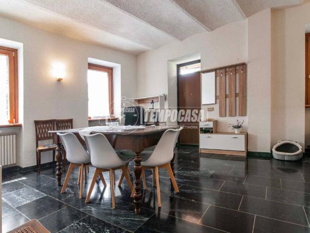 Villa Indipendente in vendita a Como, Lombardia
