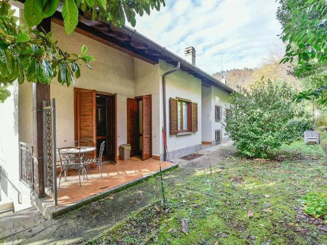 Villa Indipendente in vendita a Como, Lombardia