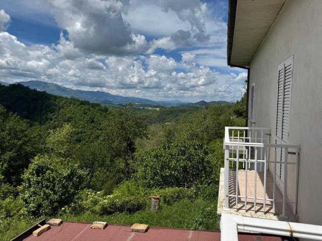 Villa Indipendente in vendita a Marche, Ascoli Piceno