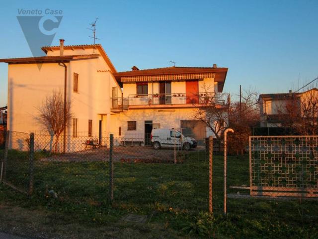 Villa Indipendente in vendita a Cona, Veneto