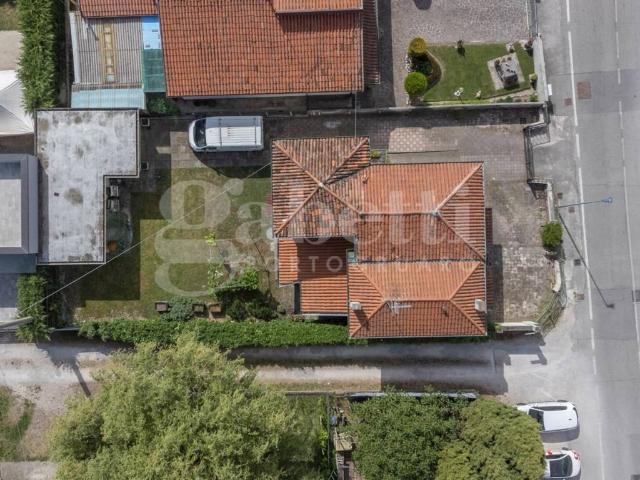 Villa Indipendente in vendita a Concordia Sagittaria, Veneto