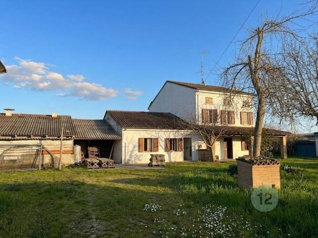 Villa Indipendente in vendita a Unione Comuni Modenesi Area Nord, Concordia Sulla Secchia