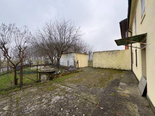 Villa Indipendente in vendita a Unione Comuni Modenesi Area Nord, Concordia Sulla Secchia