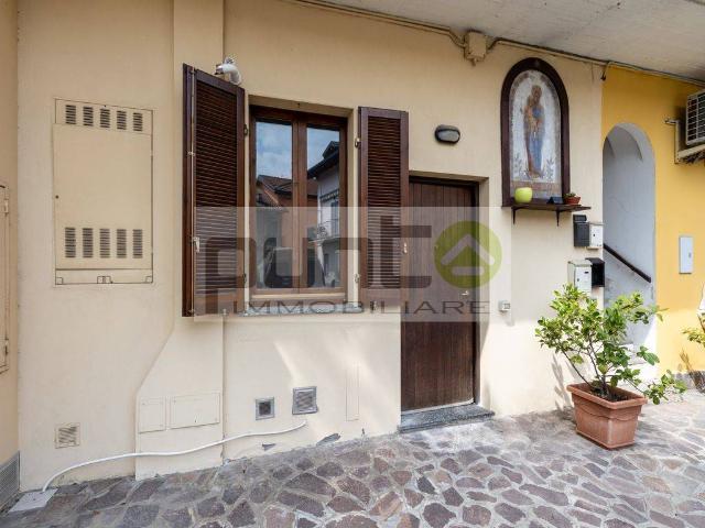 Villa Indipendente in vendita a Concorezzo, Beretta