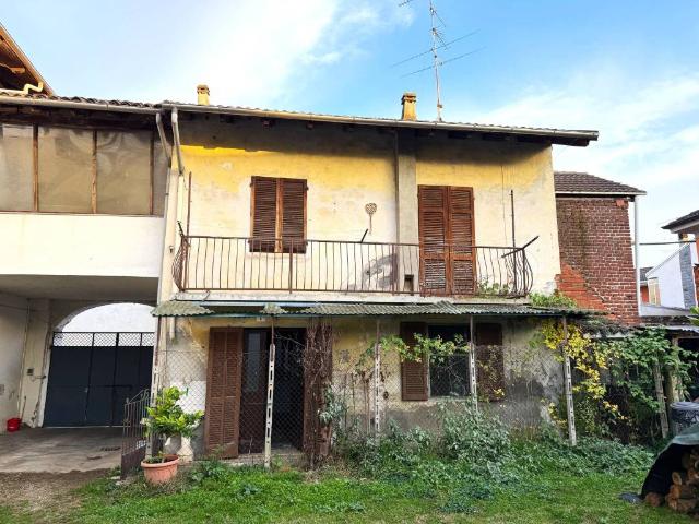 Villa Indipendente in vendita a Confienza, Lombardia