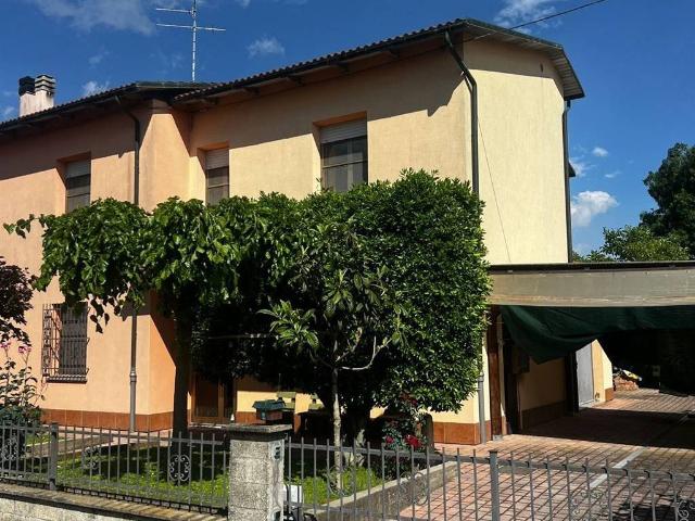 Villa Indipendente in vendita a Unione dei comuni della Bassa Romagna, Conselice