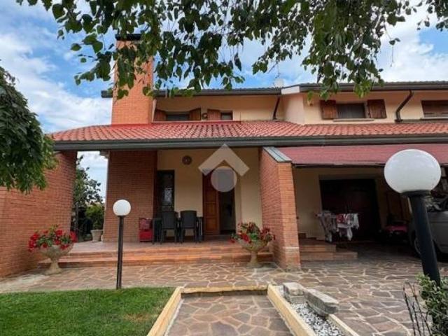 Villa Indipendente in vendita a Conselve, Veneto
