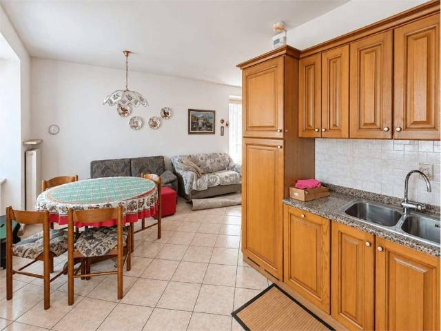 Villa Indipendente in vendita a Cunevo, Contà