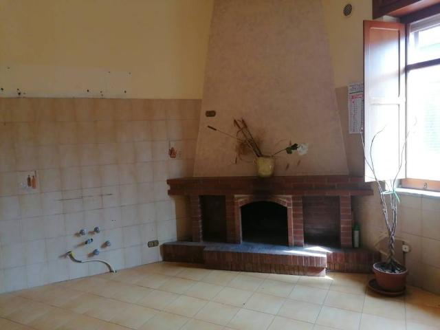 Villa Indipendente in vendita a Contrada, Campania