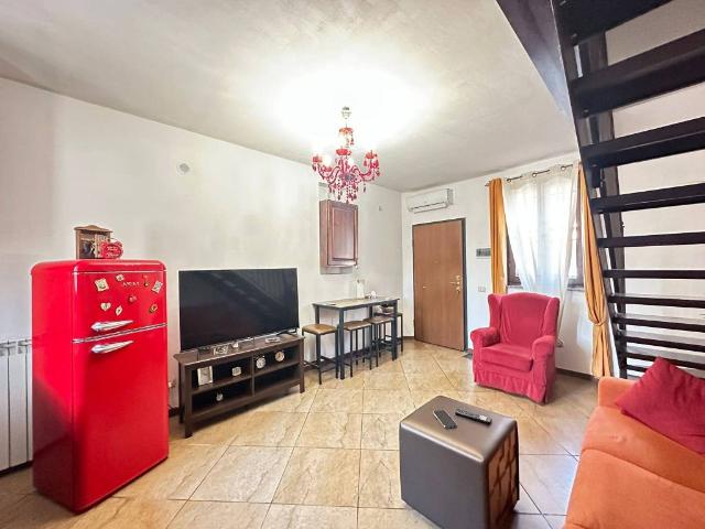Villa Indipendente in vendita a Copiano, Lombardia