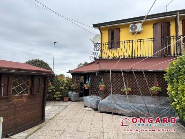 Villa Indipendente in vendita a Unione Terre e Fiumi, Copparo