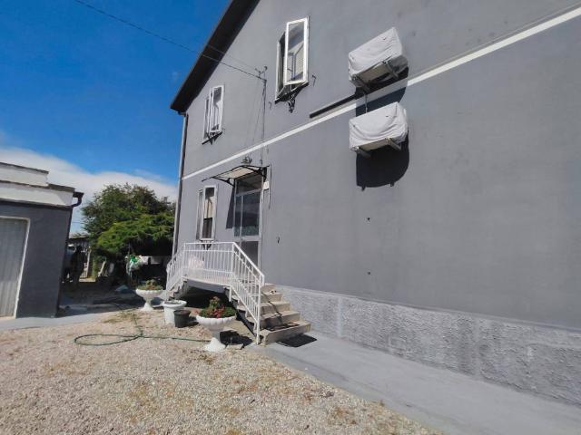 Villa Indipendente in vendita a Unione Terre e Fiumi, Copparo