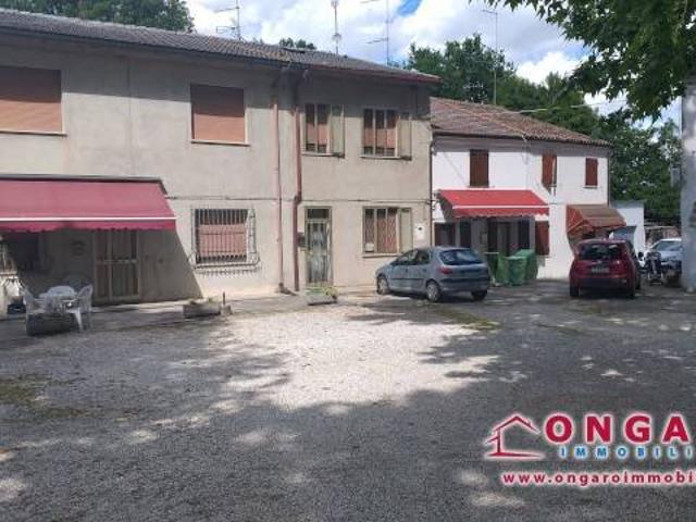 Villa Indipendente in vendita a Unione Terre e Fiumi, Copparo