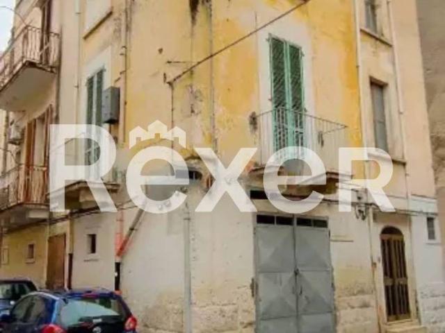Palazzo in vendita a Puglia, Bari