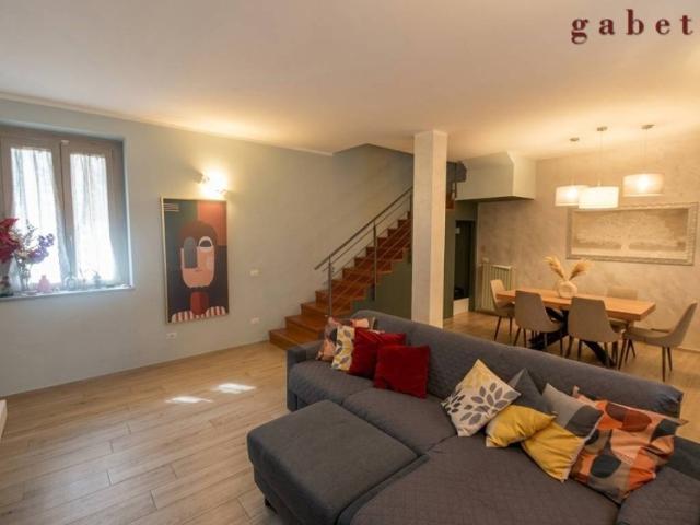 Villa Indipendente in vendita a Corbetta, Milano