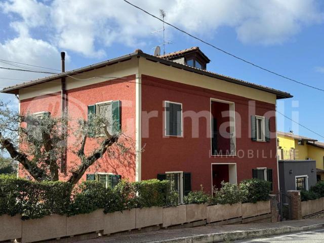Villa Indipendente in vendita a Chiugiana, Corciano
