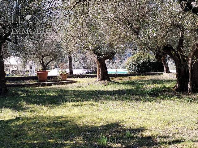 Villa Indipendente in vendita a Chiugiana, Corciano