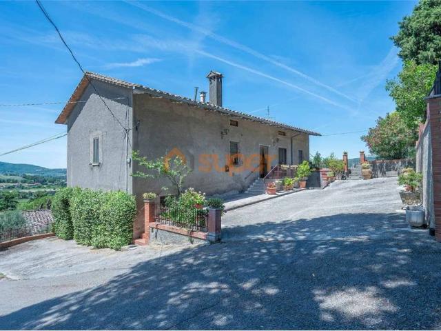 Villa Indipendente in vendita a Corciano, Umbria
