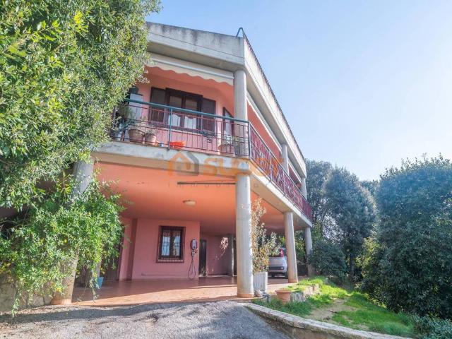 Villa Indipendente in vendita a Chiugiana, Corciano