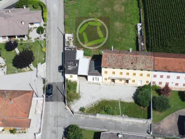 Villa Indipendente in vendita a Romans, Cordenons